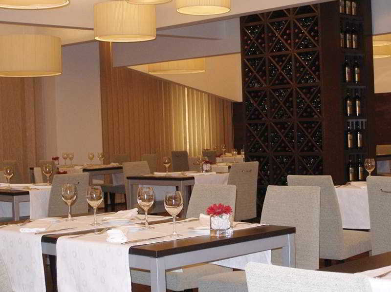 Hotel Ceuta Puerta De Africa Restaurant foto